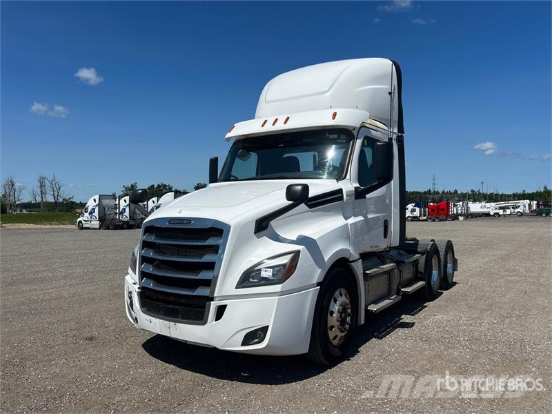 Freightliner Cascadia 126 Tractor Units