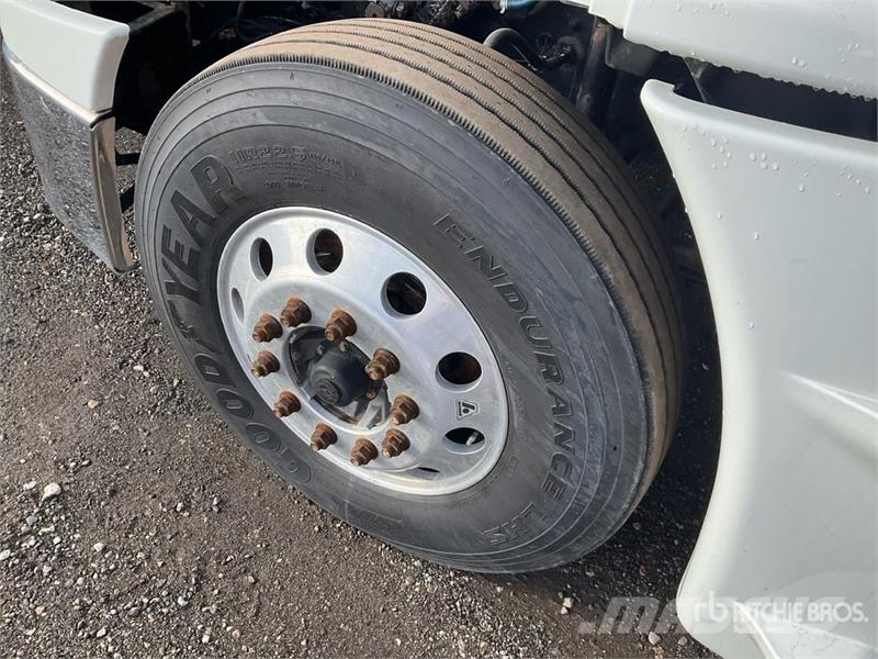 Freightliner Cascadia 125 Седельные тягачи
