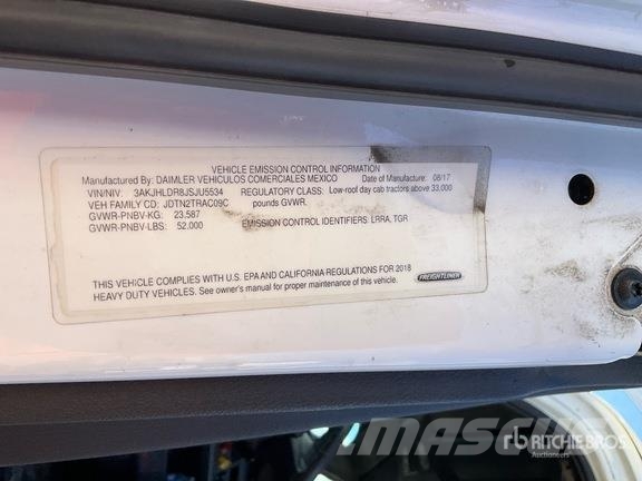Freightliner Cascadia 126 وحدات الجر