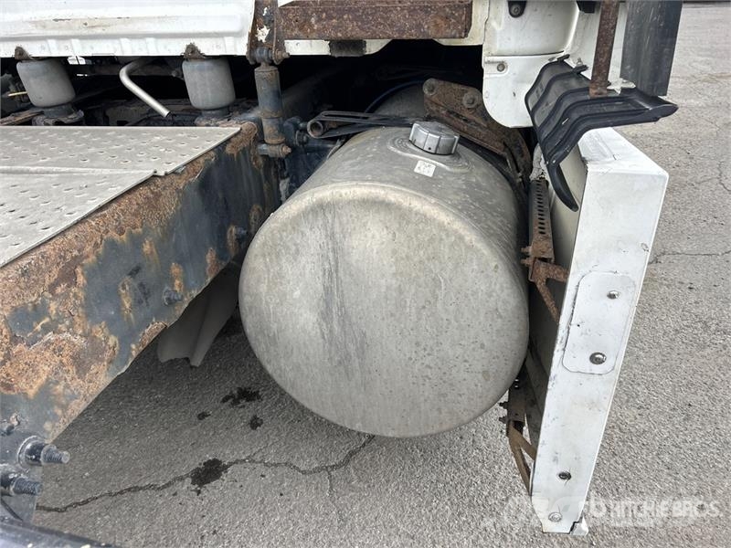 Freightliner Cascadia 126 6x4 T/A Sleeper Truck Tractor Motrici e Trattori Stradali