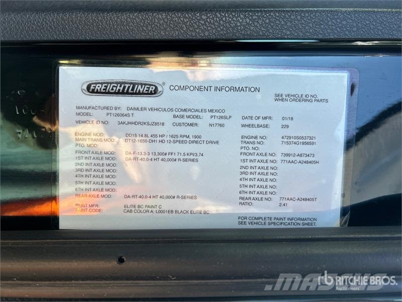 Freightliner Cascadia 126 6x4 T/A Sleeper Truck Tractor Tractor Units