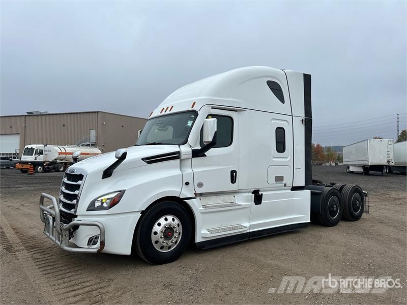 Freightliner Cascadia 126 وحدات الجر
