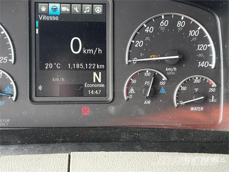 Freightliner Cascadia 116 Тягачі