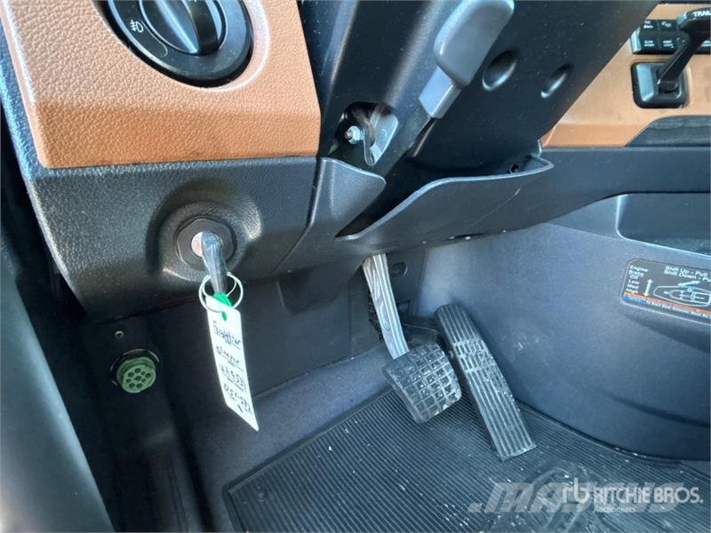 Freightliner Cascadia 126 Trekkers