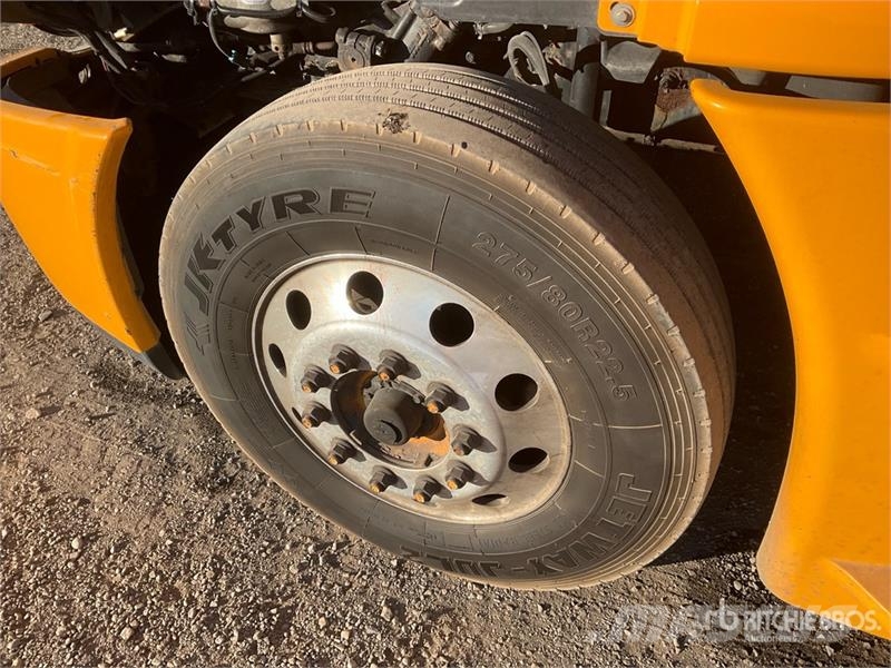Freightliner Cascadia 125 6x4 Evolution T/A Sleeper Truck Tract Влекачи