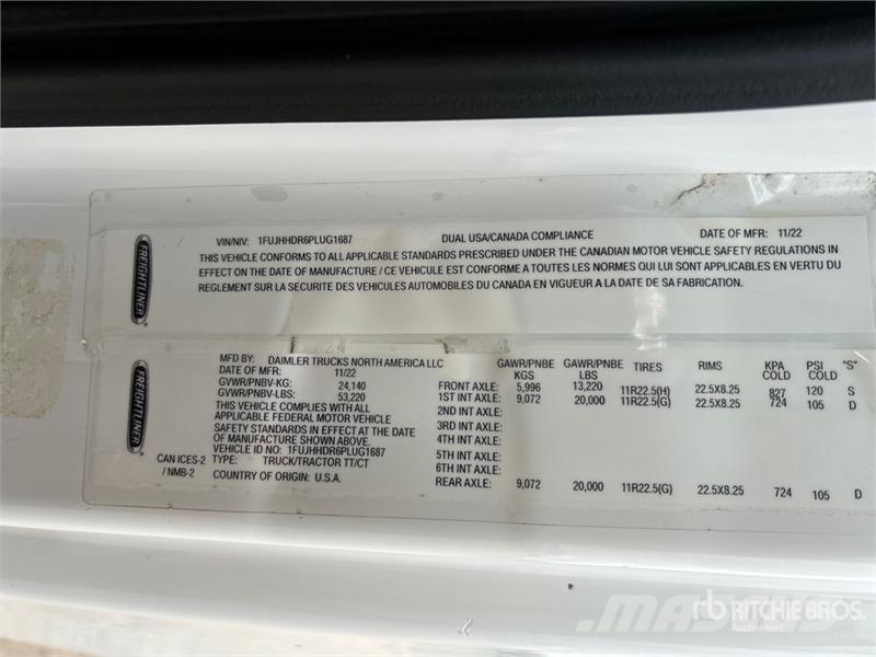Freightliner Cascadia 126 وحدات الجر