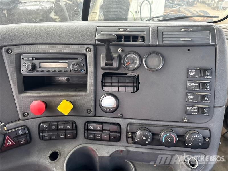 Freightliner Cascadia 125 Седельные тягачи