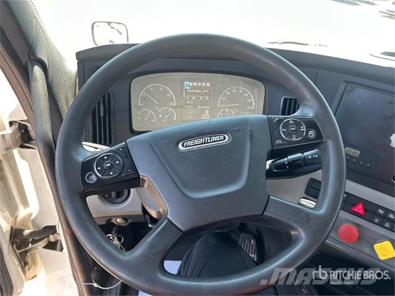 Freightliner Cascadia 126 Prime Movers
