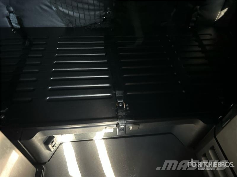 Freightliner Cascadia 126 وحدات الجر