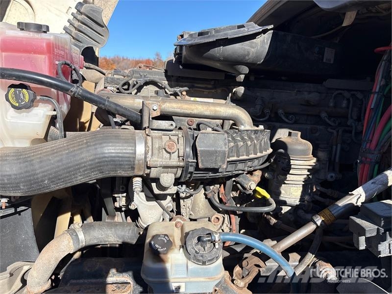 Freightliner Cascadia 125 وحدات الجر