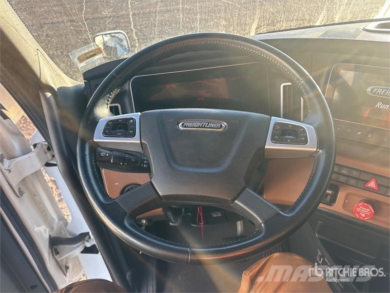Freightliner Cascadia 126 Cabezas tractoras
