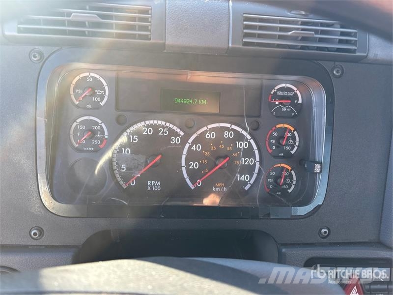 Freightliner Cascadia 125 Тягачі