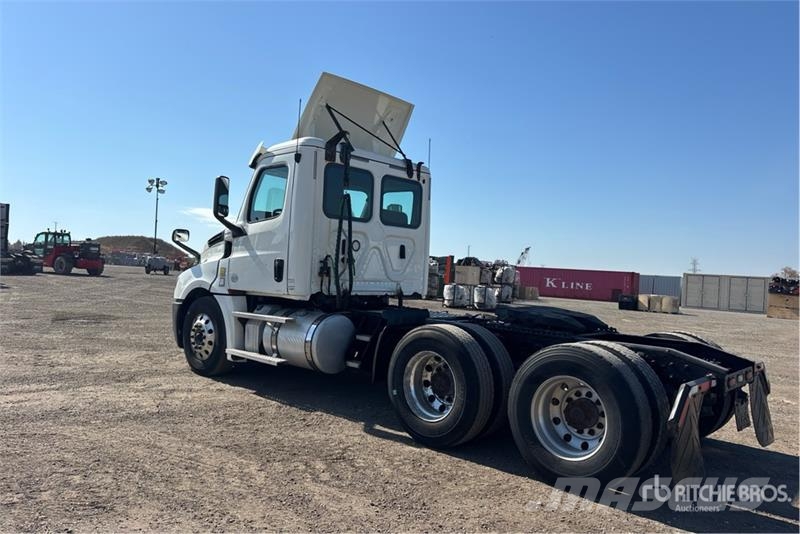 Freightliner Cascadia 126 Nyergesvontatók