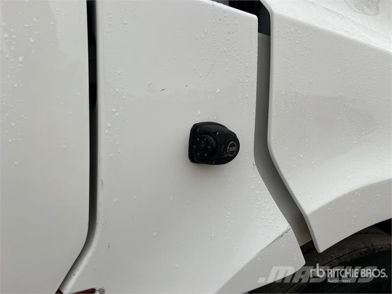 Freightliner Cascadia 126 وحدات الجر