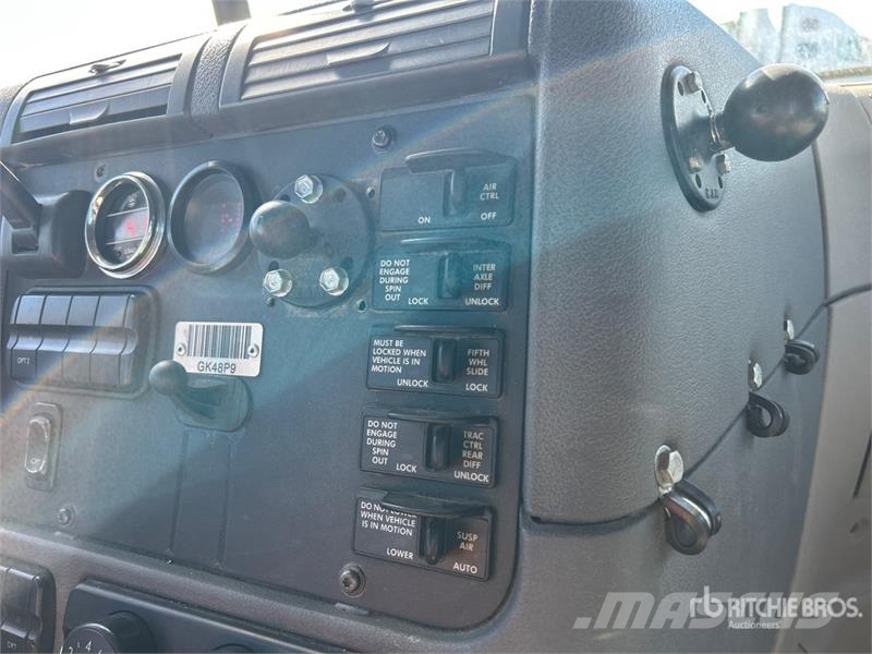 Freightliner Cascadia 125 Тягачі