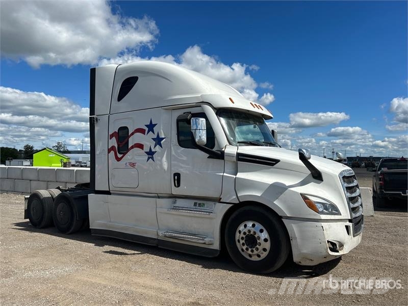 Freightliner Cascadia 126 Vetopöytäautot