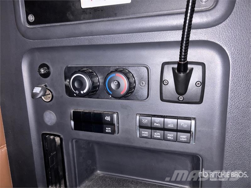Freightliner Cascadia 126 Prime Movers