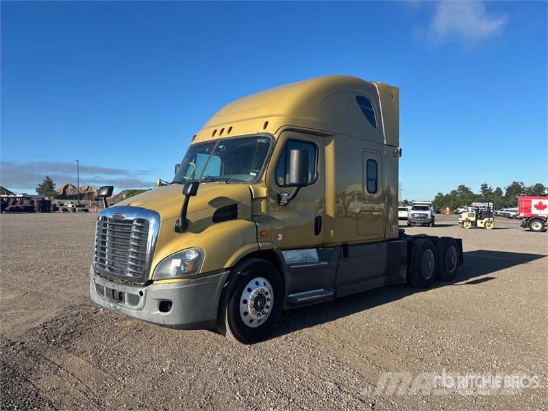 Freightliner Cascadia 113 Motrici e Trattori Stradali