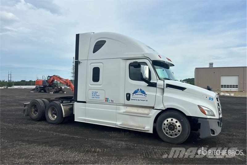 Freightliner Cascadia 126 Prime Movers