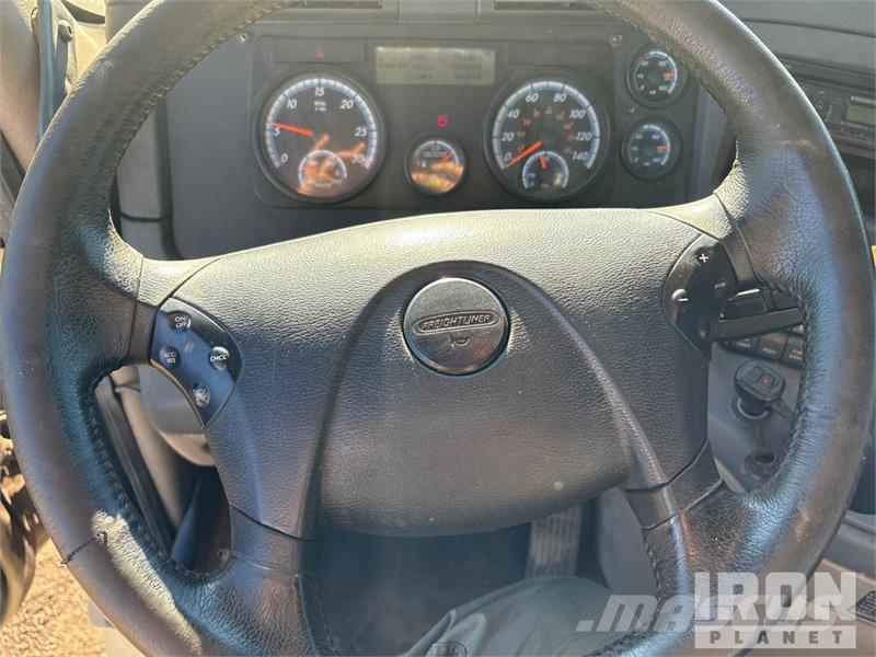 Freightliner Cascadia 125 Naudoti vilkikai