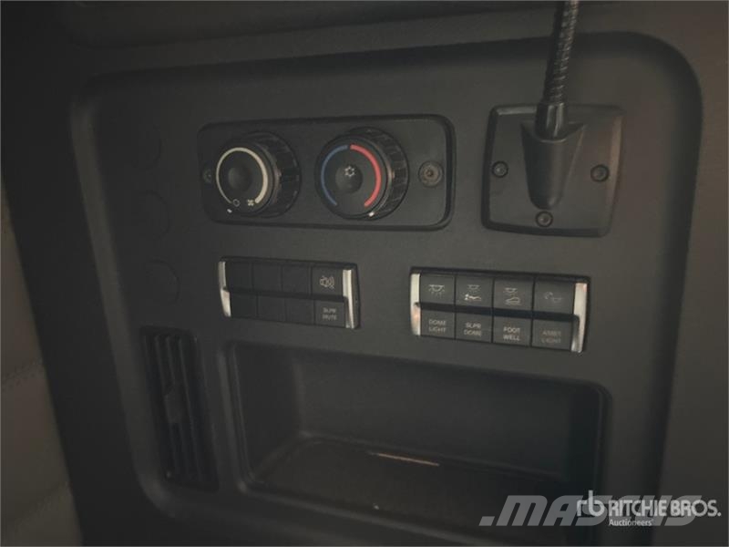 Freightliner Cascadia 126 Prime Movers