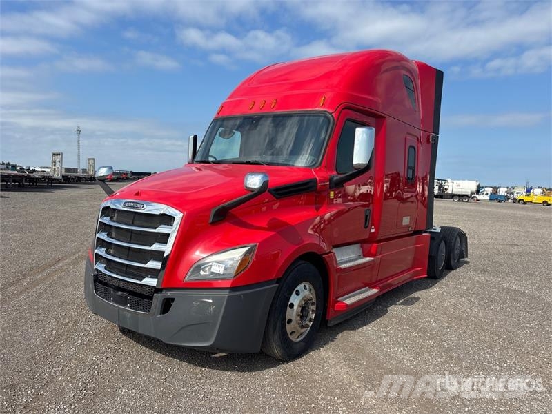 Freightliner Cascadia 126 Prime Movers