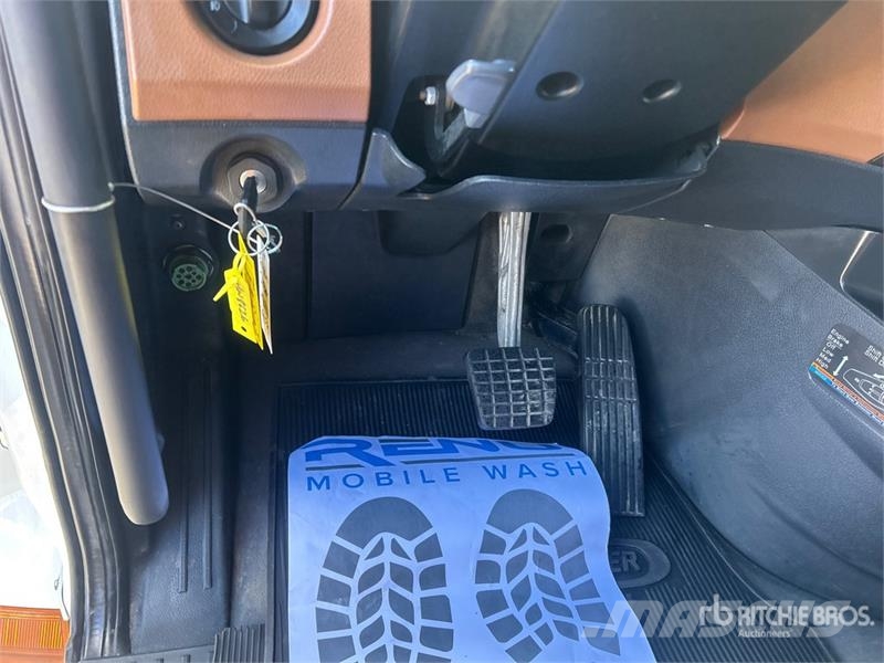 Freightliner Cascadia 126 وحدات الجر