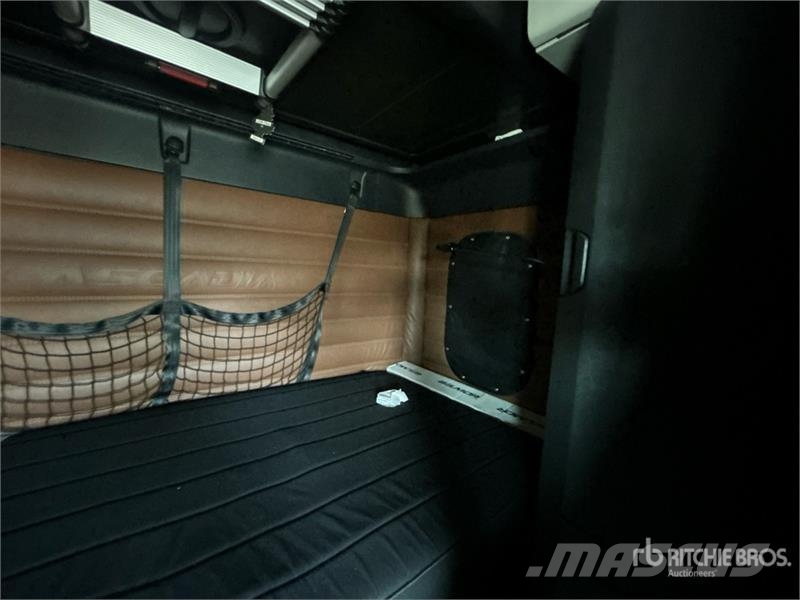 Freightliner Cascadia 126 Naudoti vilkikai