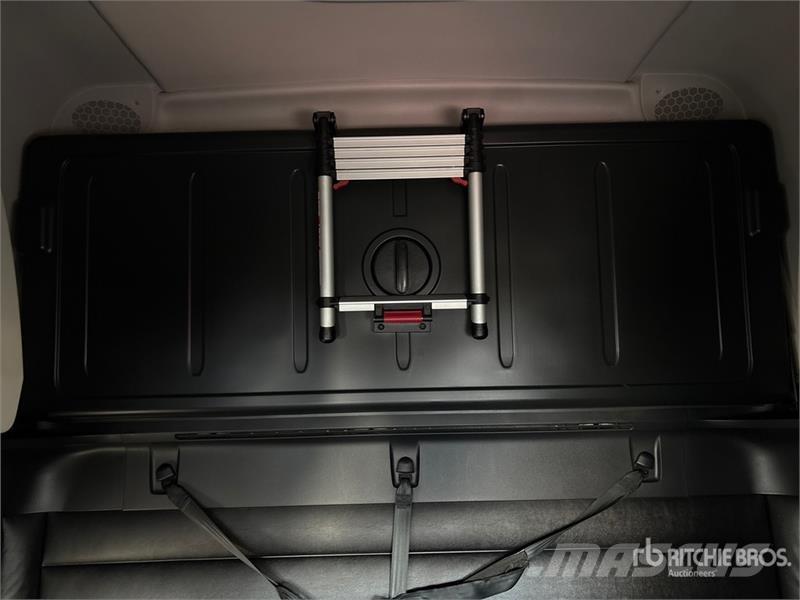 Freightliner Cascadia 126 Trekkers