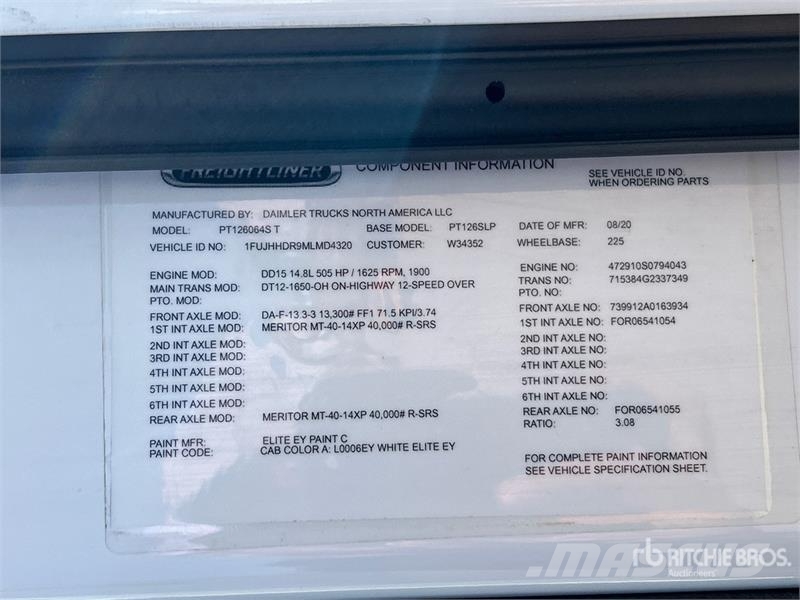 Freightliner Cascadia 126 6x4 T/A Sleeper Truck Tractor Camiones tractor