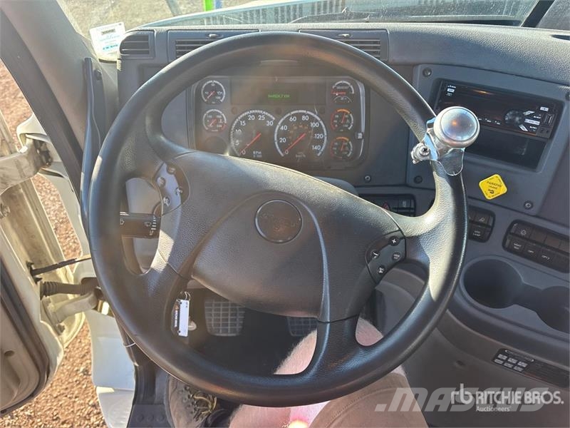 Freightliner Cascadia 125 Тягачі
