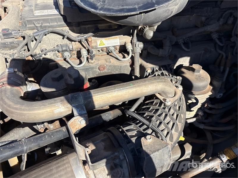 Freightliner Cascadia 125 وحدات الجر
