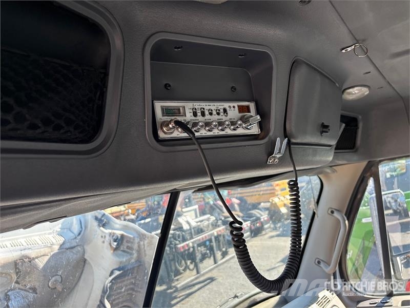 Freightliner Cascadia 125 曳引機組件