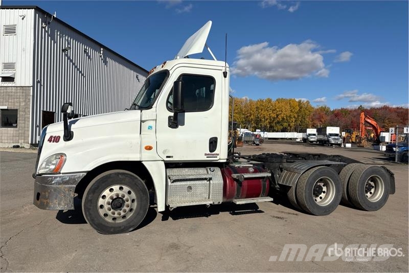 Freightliner Cascadia 125 وحدات الجر