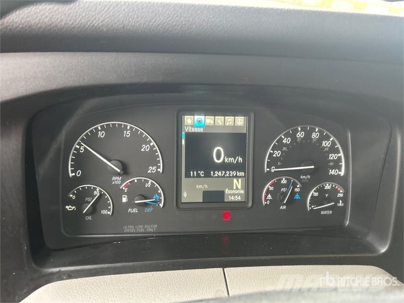 Freightliner Cascadia 116 Trekkers