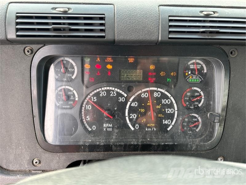 Freightliner Cascadia 125 Tractor Units