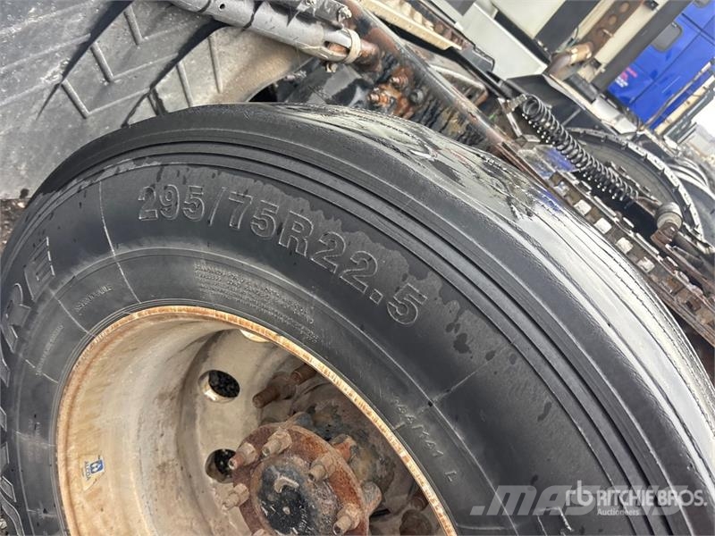 Freightliner Cascadia 125 曳引機組件