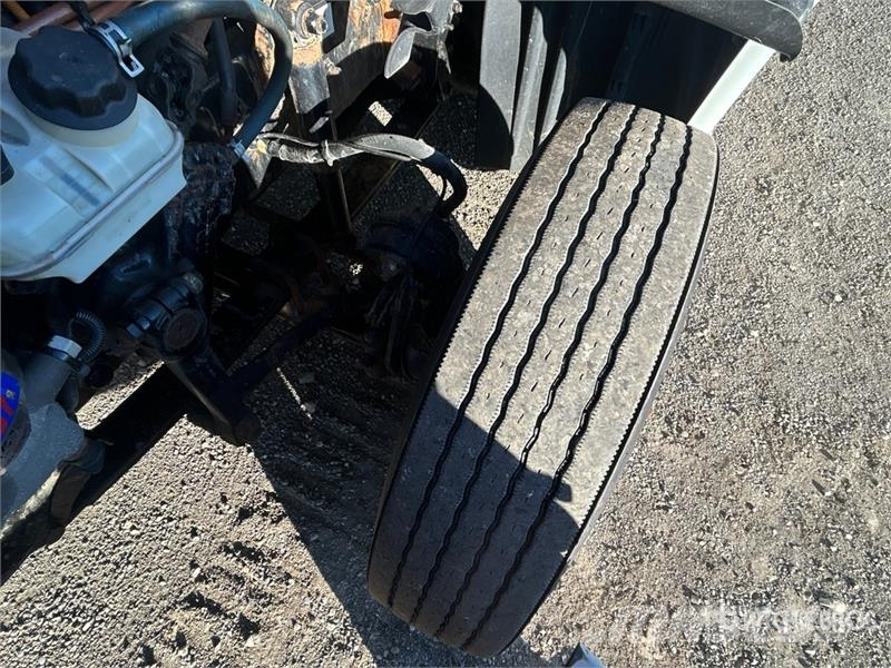 Freightliner Cascadia 125 Vetopöytäautot