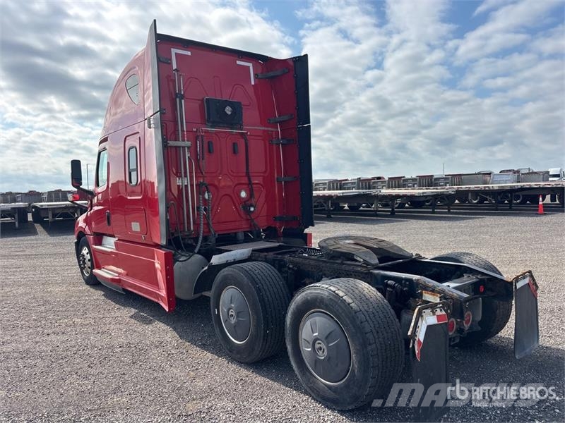 Freightliner Cascadia 126 Prime Movers