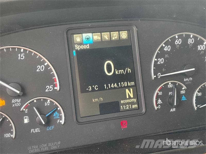 Freightliner Cascadia 126 Prime Movers