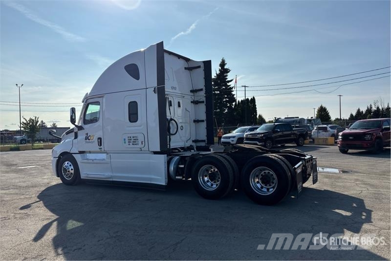 Freightliner Cascadia 126 Prime Movers