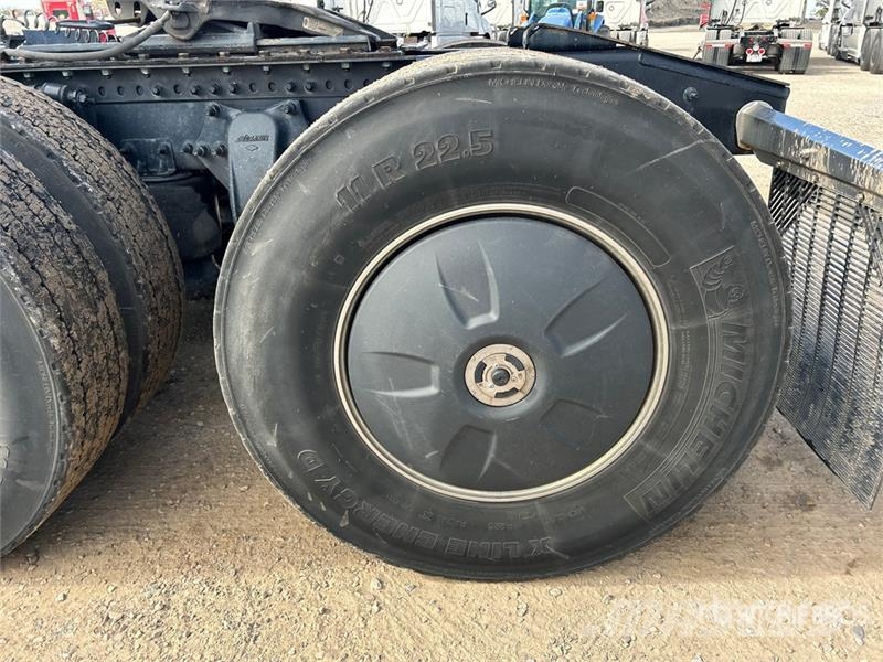 Freightliner Cascadia 126 Cavalos mecânicos