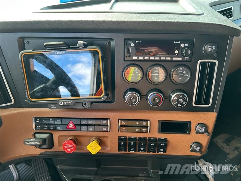 Freightliner Cascadia 126 Cavalos mecânicos