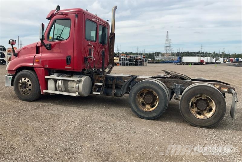 Freightliner Cascadia 125 Tegljači