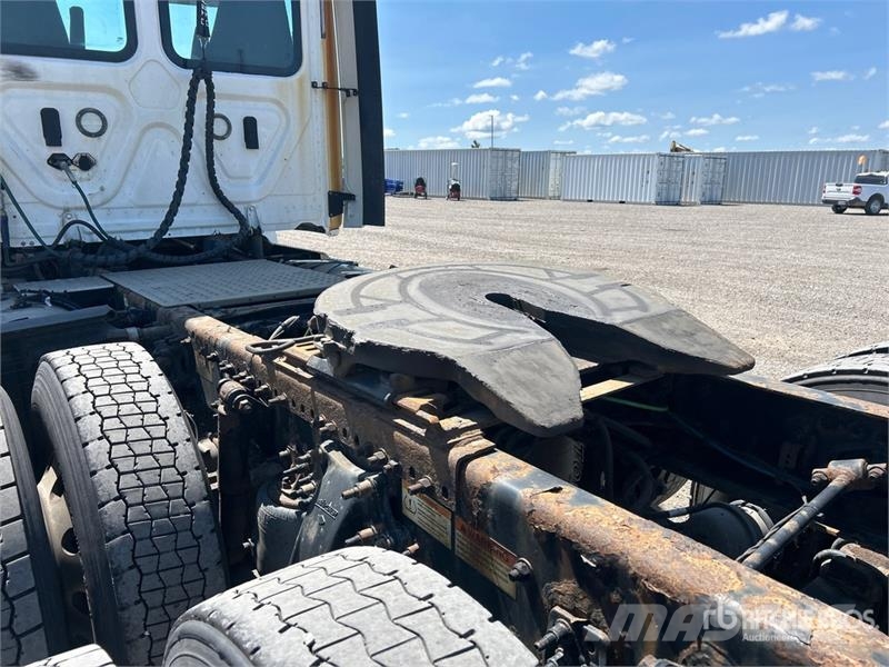 Freightliner Cascadia 126 Tractor Units