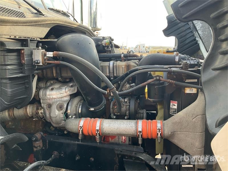 Freightliner Cascadia 125 Седельные тягачи
