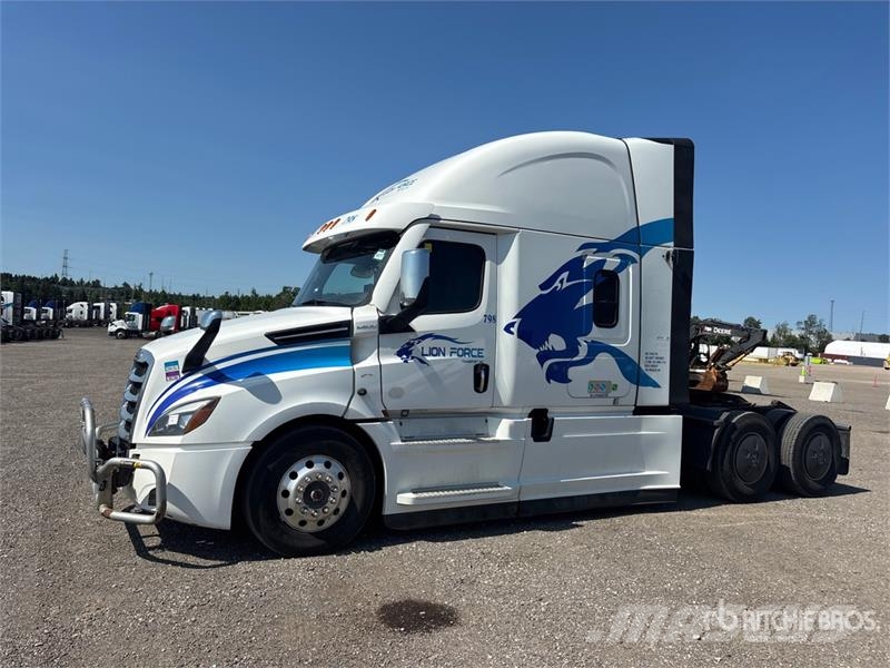 Freightliner Cascadia 126 Naudoti vilkikai