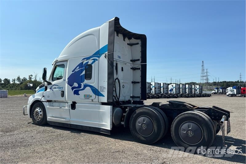 Freightliner Cascadia 126 Naudoti vilkikai