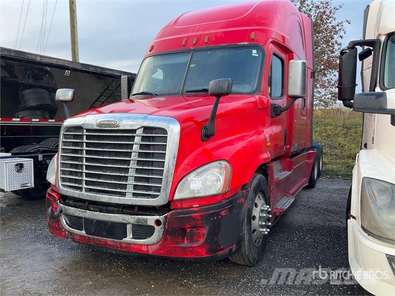 Freightliner Cascadia 125 T/A Sleeper Truck Tractor Motrici e Trattori Stradali