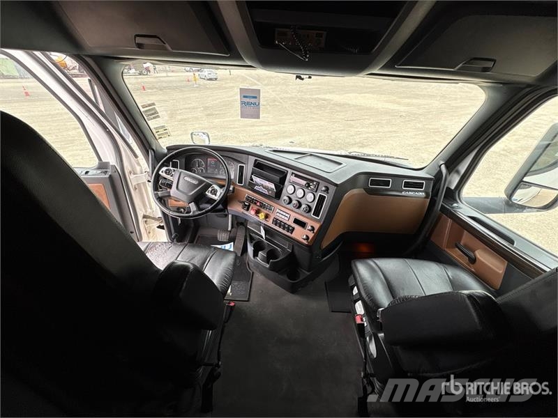 Freightliner Cascadia 126 Prime Movers